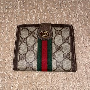 Vintage Gucci Wallet